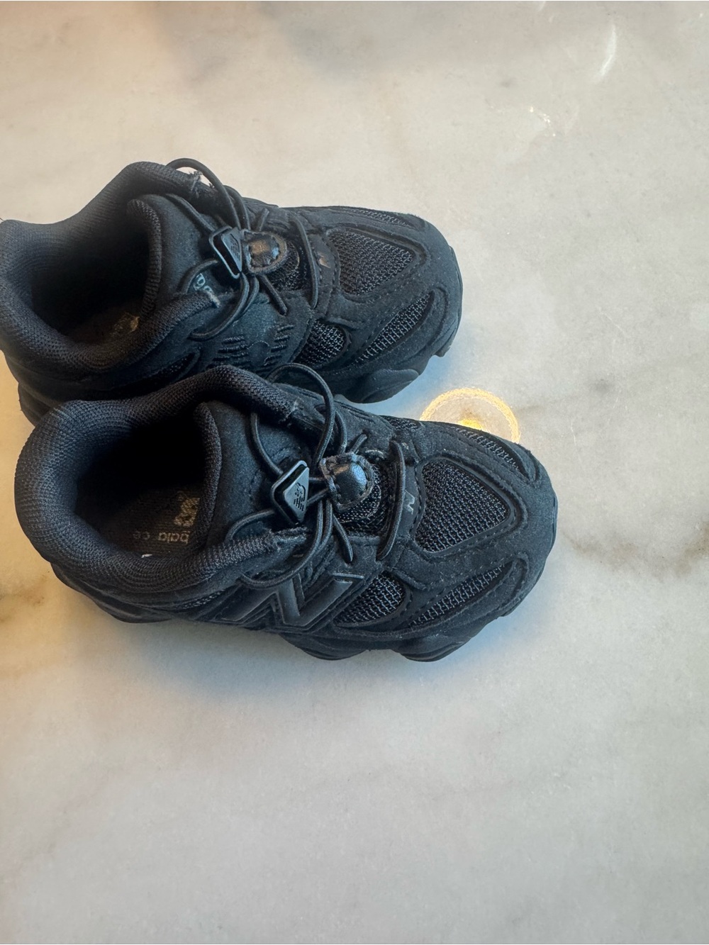 New Balance Black Kids Sneakers with Toggle Lacing
